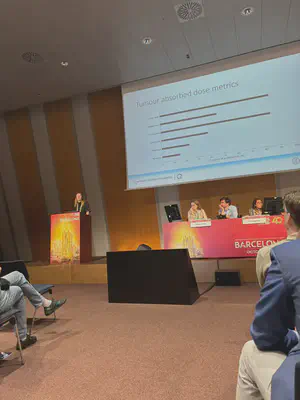 “Monika presenting our work on tumour dosimetry methodology comparisons. This is part of a larger project dedicated to reproduce tumour absorbed dose – response correlations for 177Lu-PRRT.”